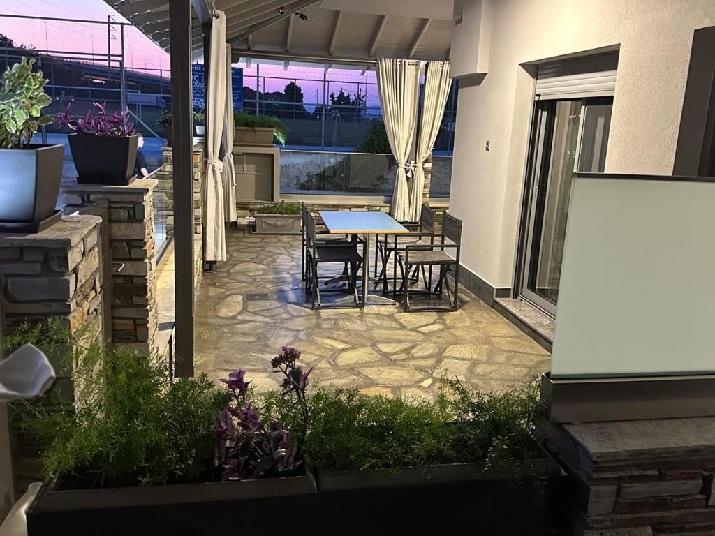 Avra Comfort Rooms Nea Poteidaia Exteriér fotografie