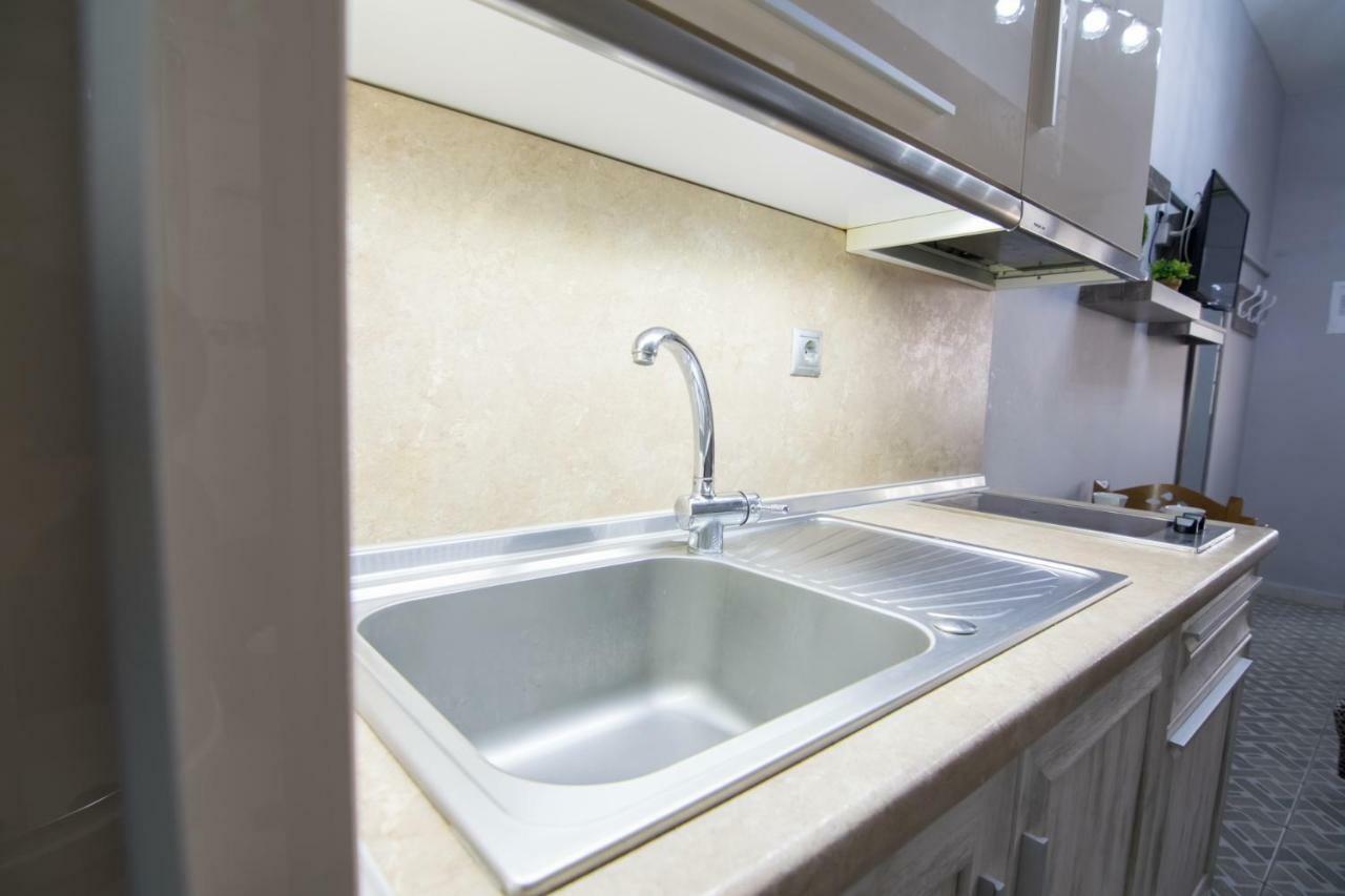 Avra Comfort Rooms Nea Poteidaia Exteriér fotografie