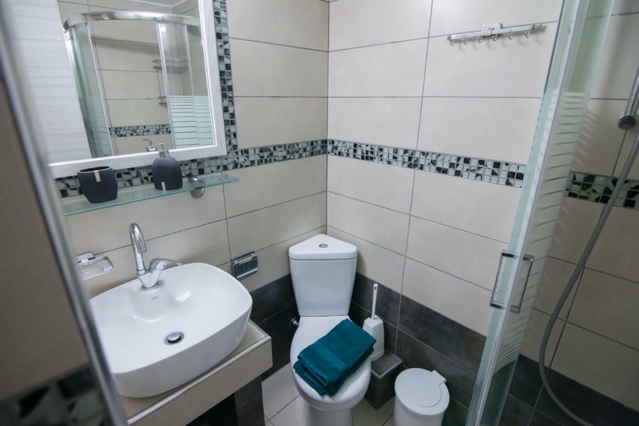 Avra Comfort Rooms Nea Poteidaia Exteriér fotografie